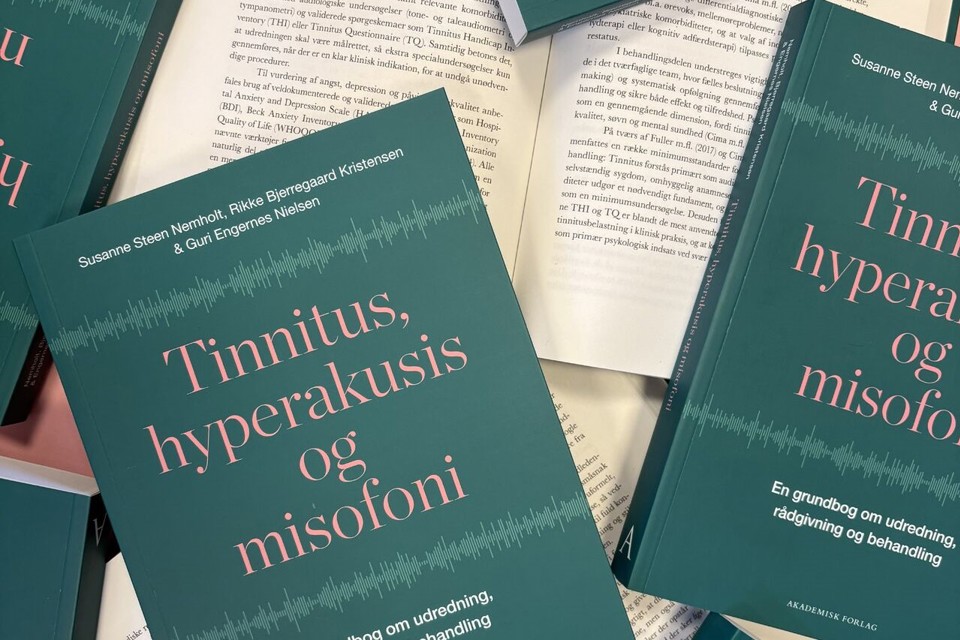 Billede af bog om tinnitus, hyperakusis (lydfølsomhed) og misofoni